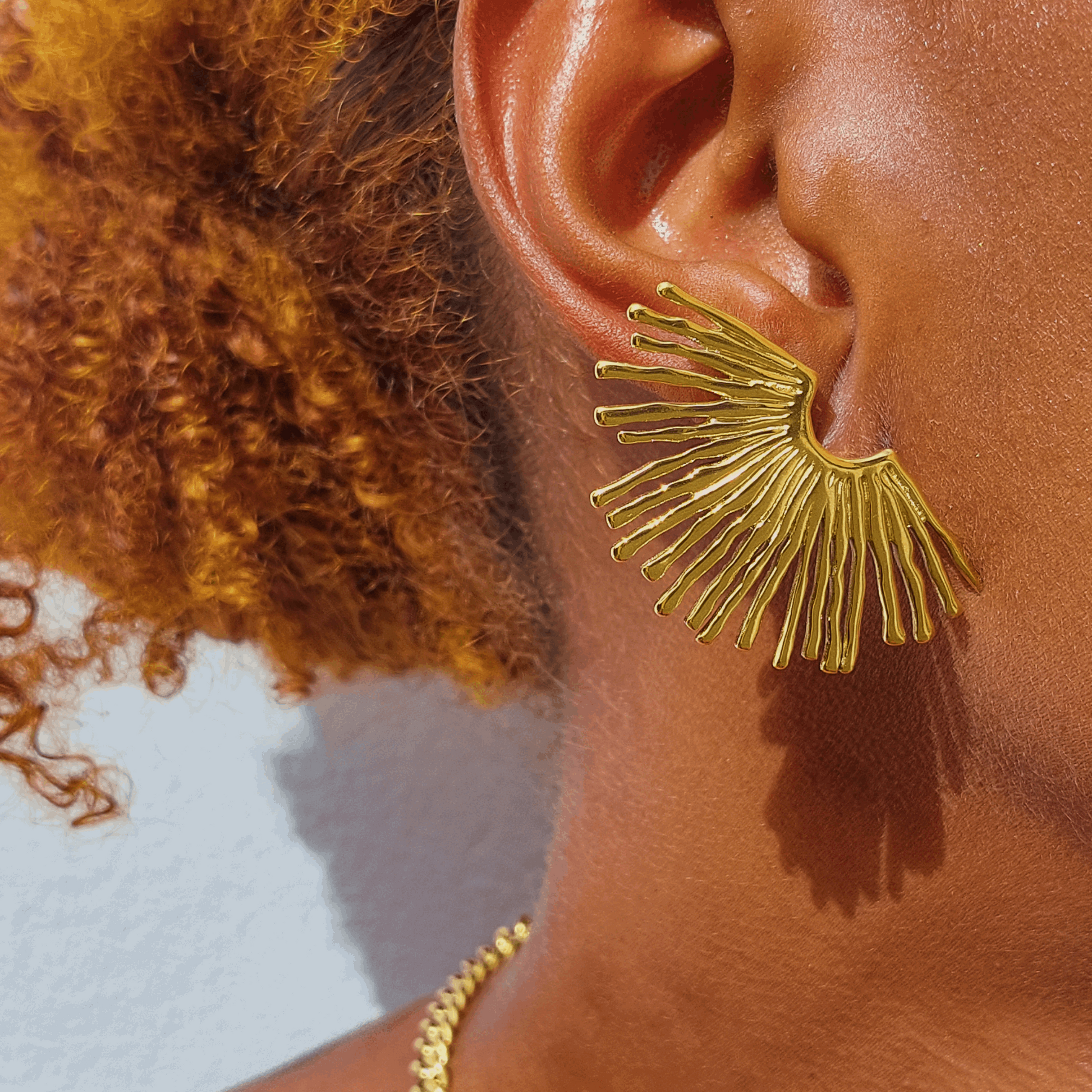 Nuria Gold Earrings