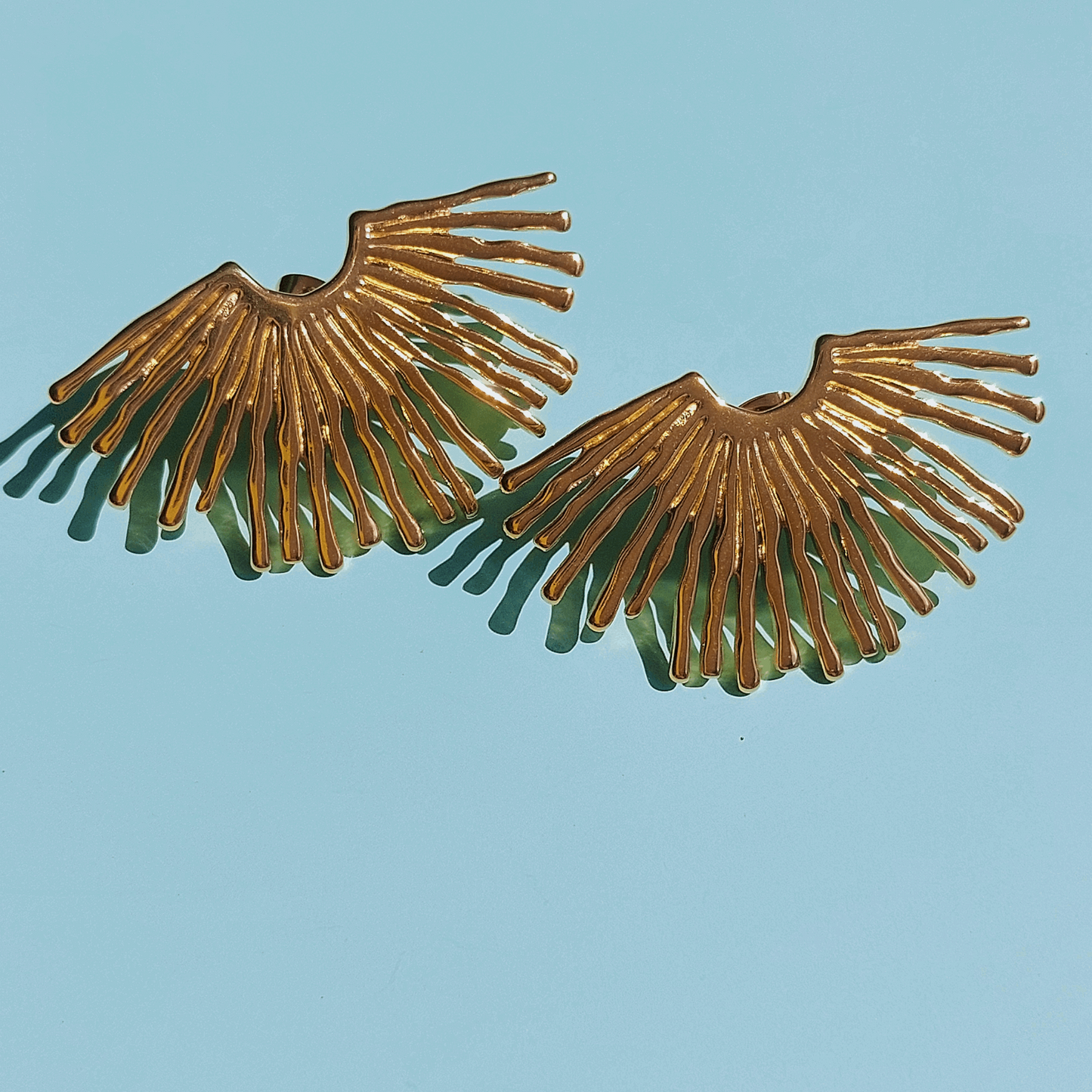 Nuria Gold Earrings